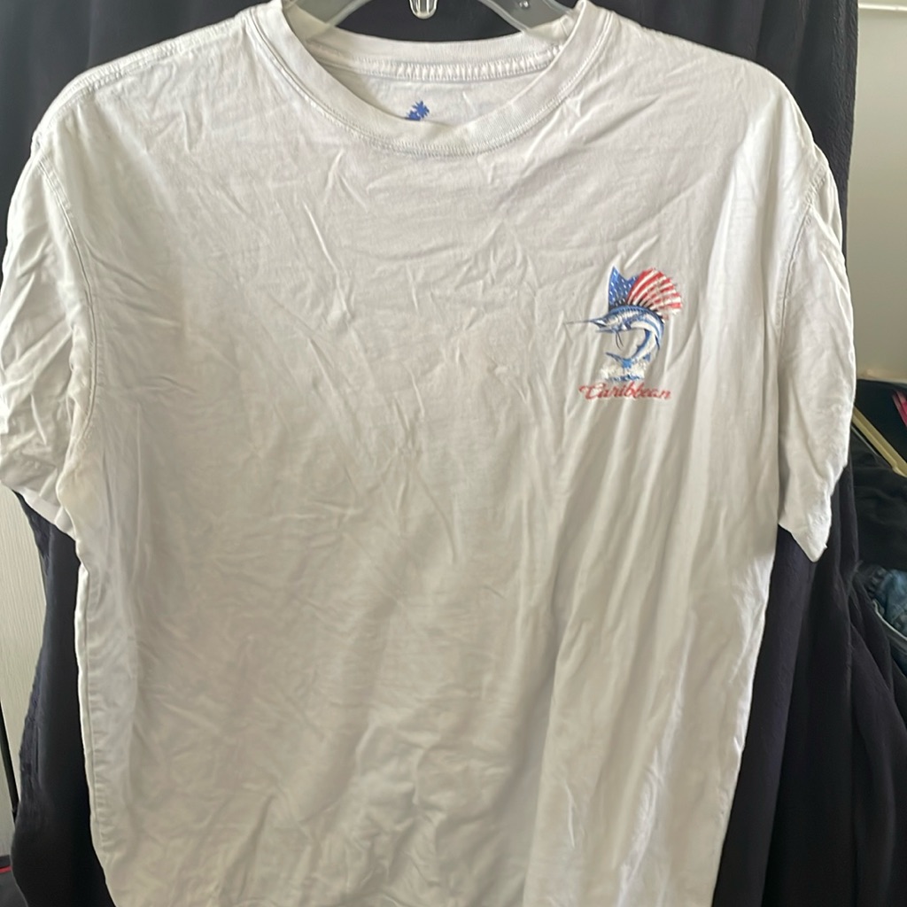 Mens Large TShirt